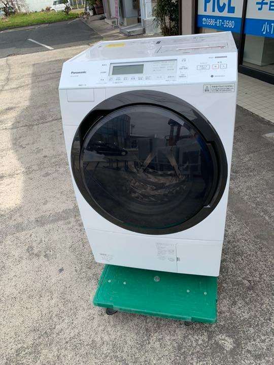 【パナソニック 10.0㎏ドラム洗濯乾燥機 NA-VX700BR　2021年製】を買取りました