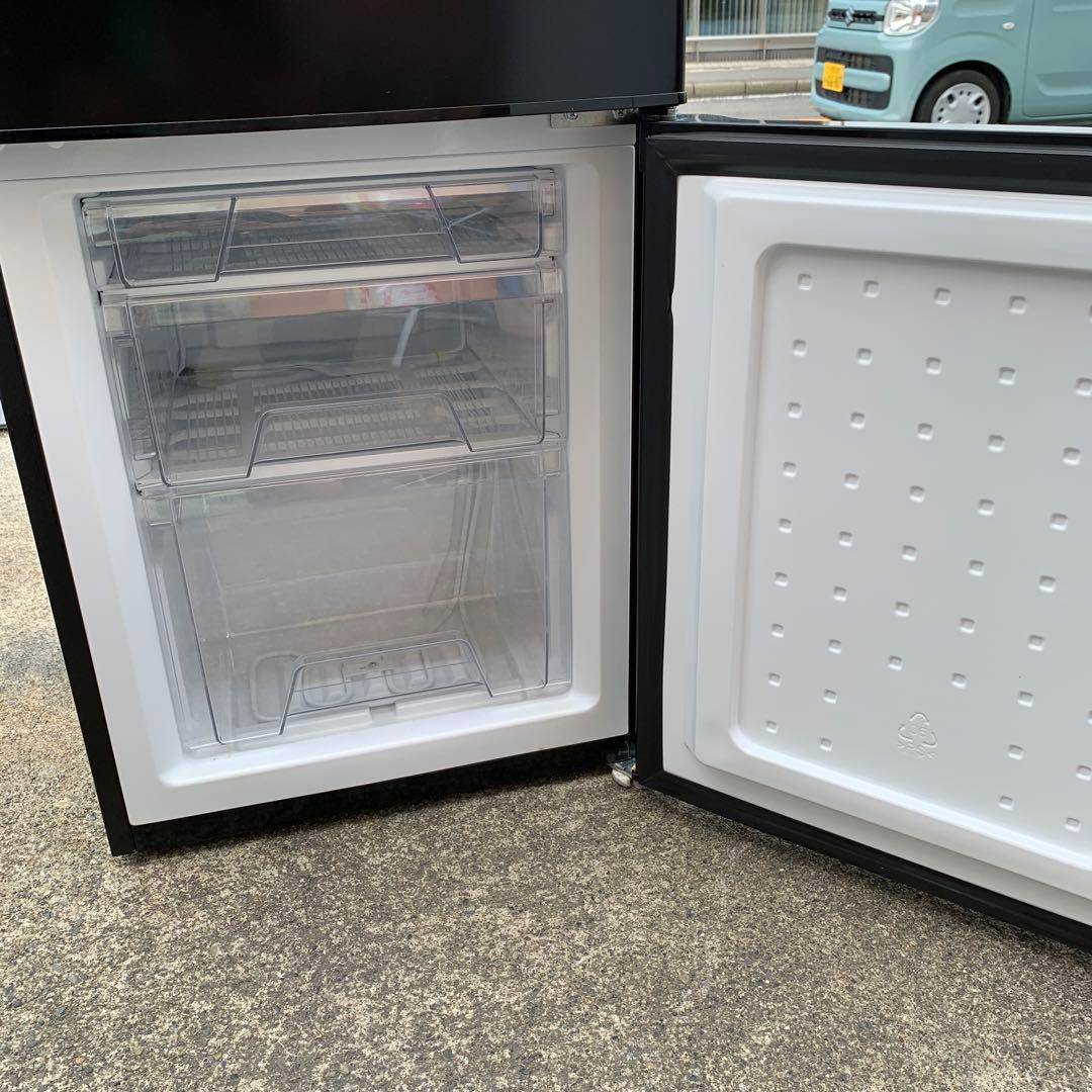 アイリスオーヤマ 　142L冷凍冷蔵庫 IRSD-14A-B　2019年製