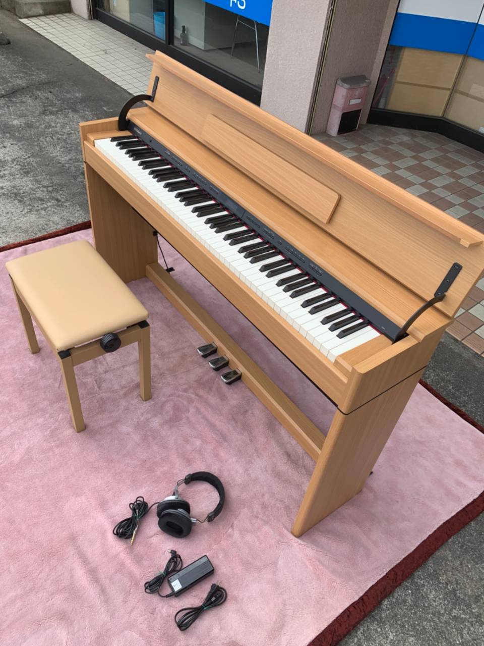【買取り情報】ローランド 電子ピアノ　DP603  2018年製を、一宮市のお客様より出張買取りさせていただきました